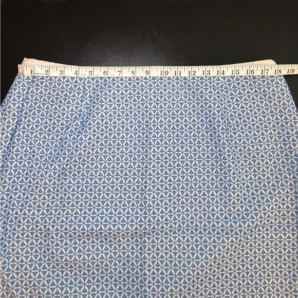 Talbots Blue and White Eyelet Pencil Skirt in Size 20W - Picture 7 of 8